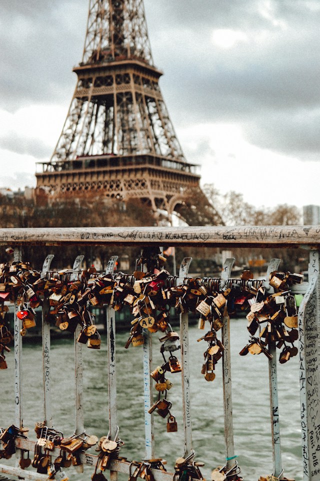 When Is the Best Time to Visit Paris?