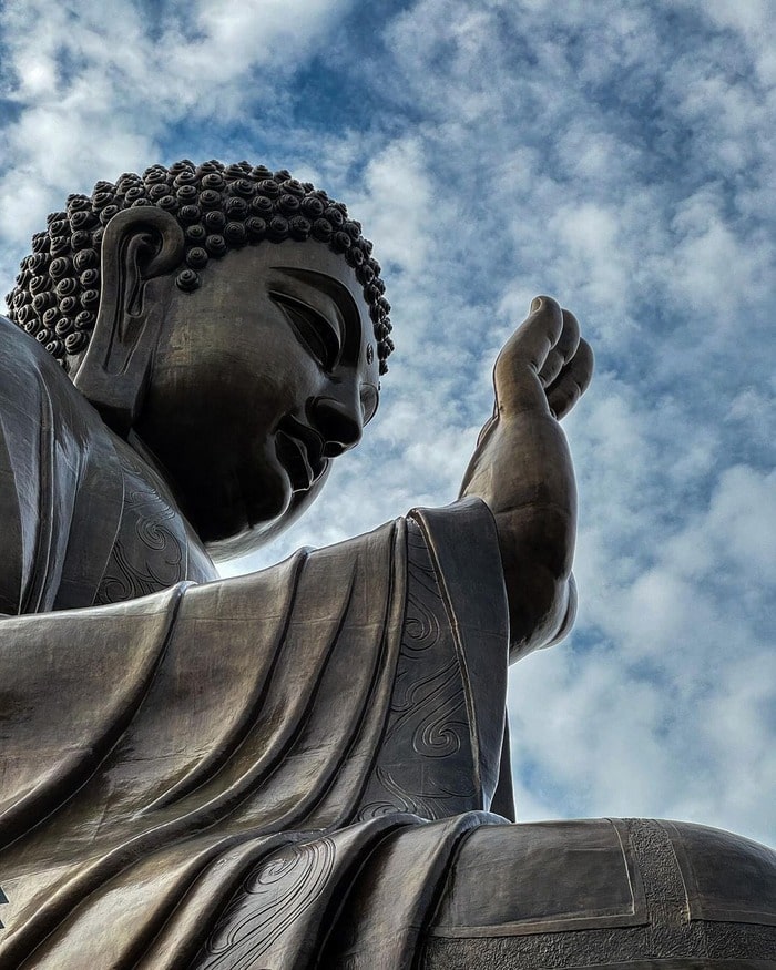 Hong Kong’s Hidden Gem: The Tian Tan Buddha Experience
