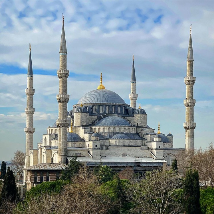 Exploring the Splendor of Istanbul’s Blue Mosque
